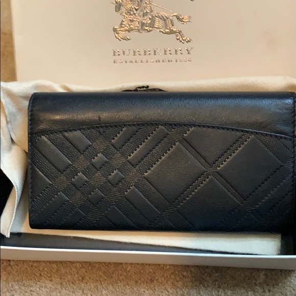 Burberry Embossed Check Porter Continental Wallet - Picture 2 of 4
